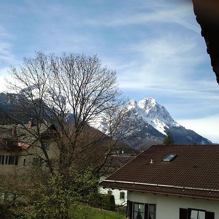 Gaestehaus Bader Garmisch-Partenkirchen Exterior photo